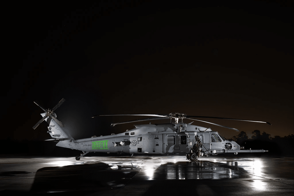 DefenseNews Post Afghanistan USAF Changes Jolly Green II Helicopter Purchase Plans