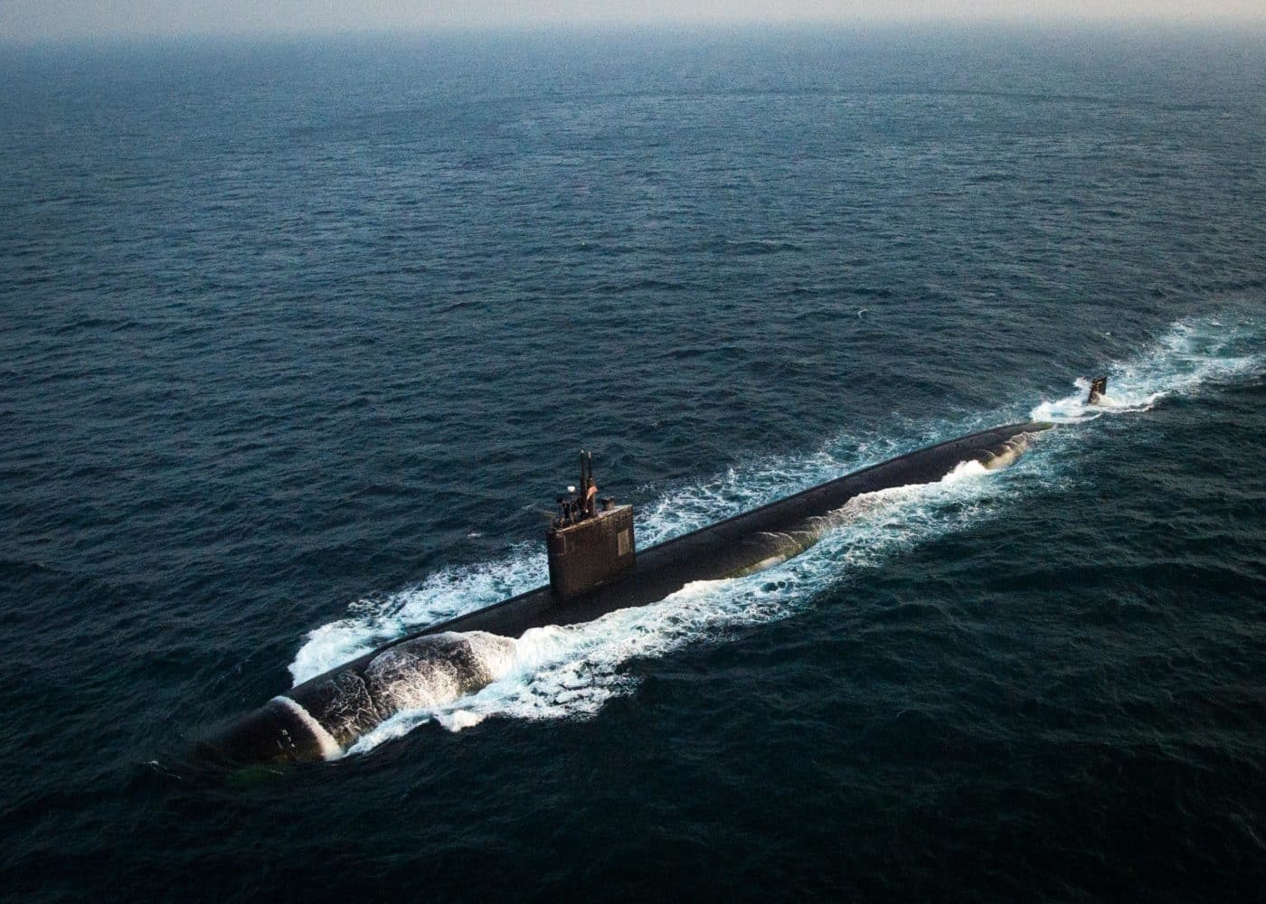 160121-N-CJ186-308
ARABIAN GULF (Jan. 21, 2016) The Los Angeles-class fast attack submarine USS Toledo (SSN 769), assigned to Commander, Task Force (CTF) 54, transits through the Arabian Gulf. CTF 54 commands operations of U.S. submarine forces (SSN/SGN) and coordinates theater-wide anti-submarine warfare matters in the U.S. 5th Fleet area of operations. (U.S. Navy Combat Camera photo by Mass Communication Specialist 2nd Class Torrey W. Lee/Released)