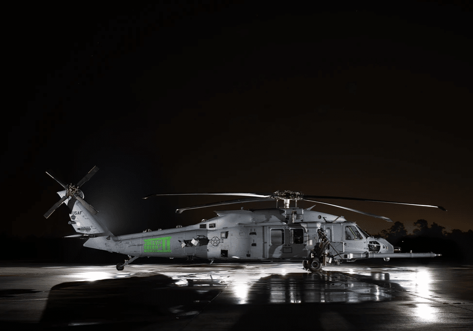 DefenseNews Post Afghanistan USAF Changes Jolly Green II Helicopter Purchase Plans